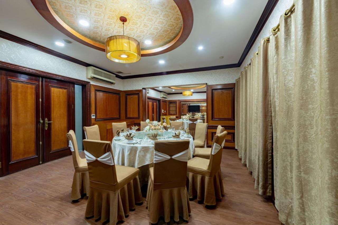 Lao Cai Star Hotel Buitenkant foto