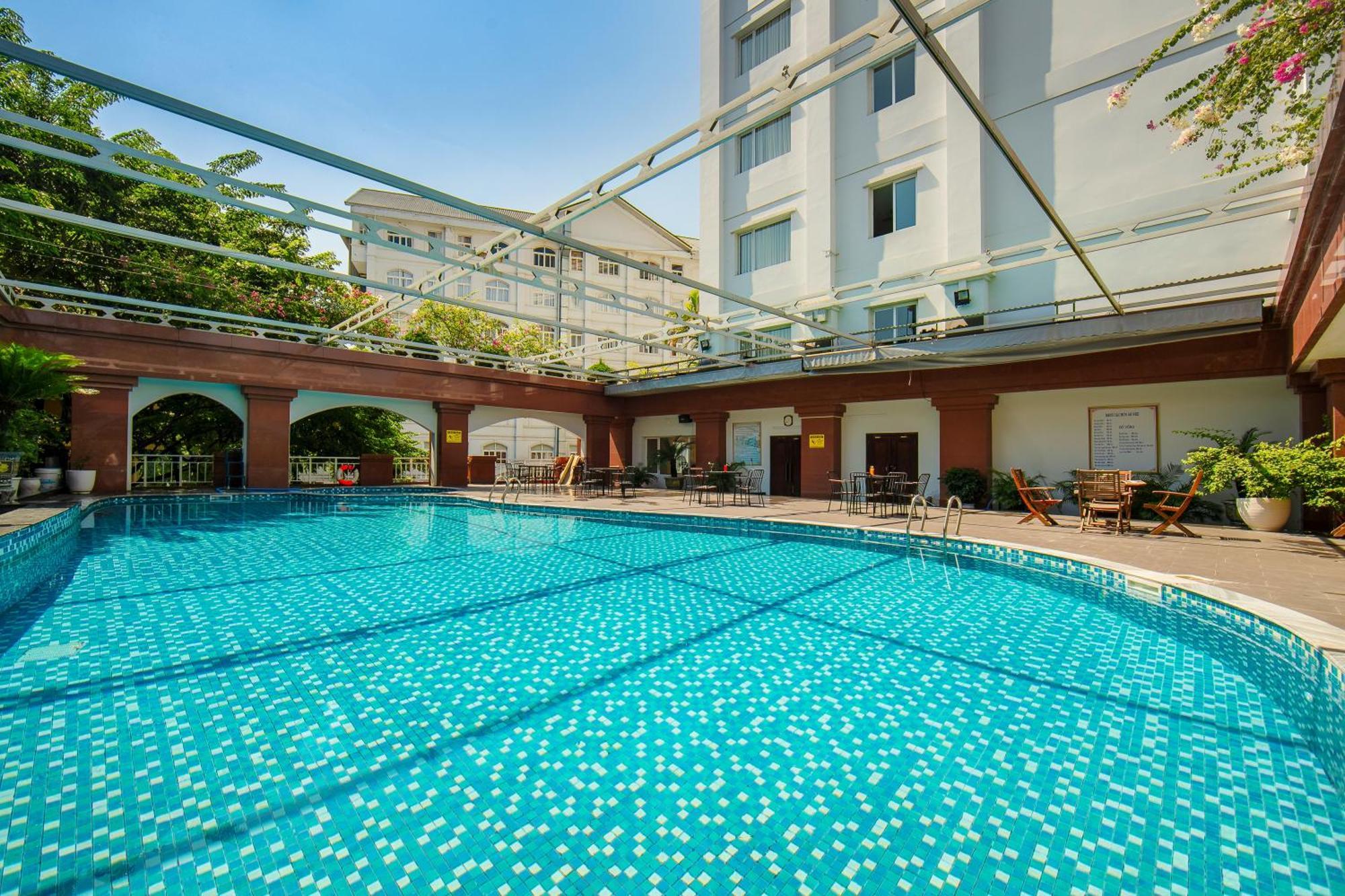 Lao Cai Star Hotel Buitenkant foto