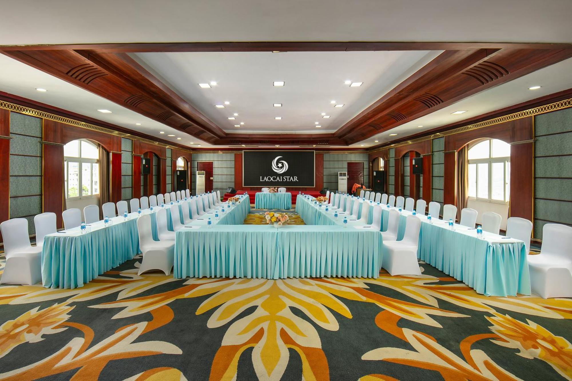 Lao Cai Star Hotel Buitenkant foto